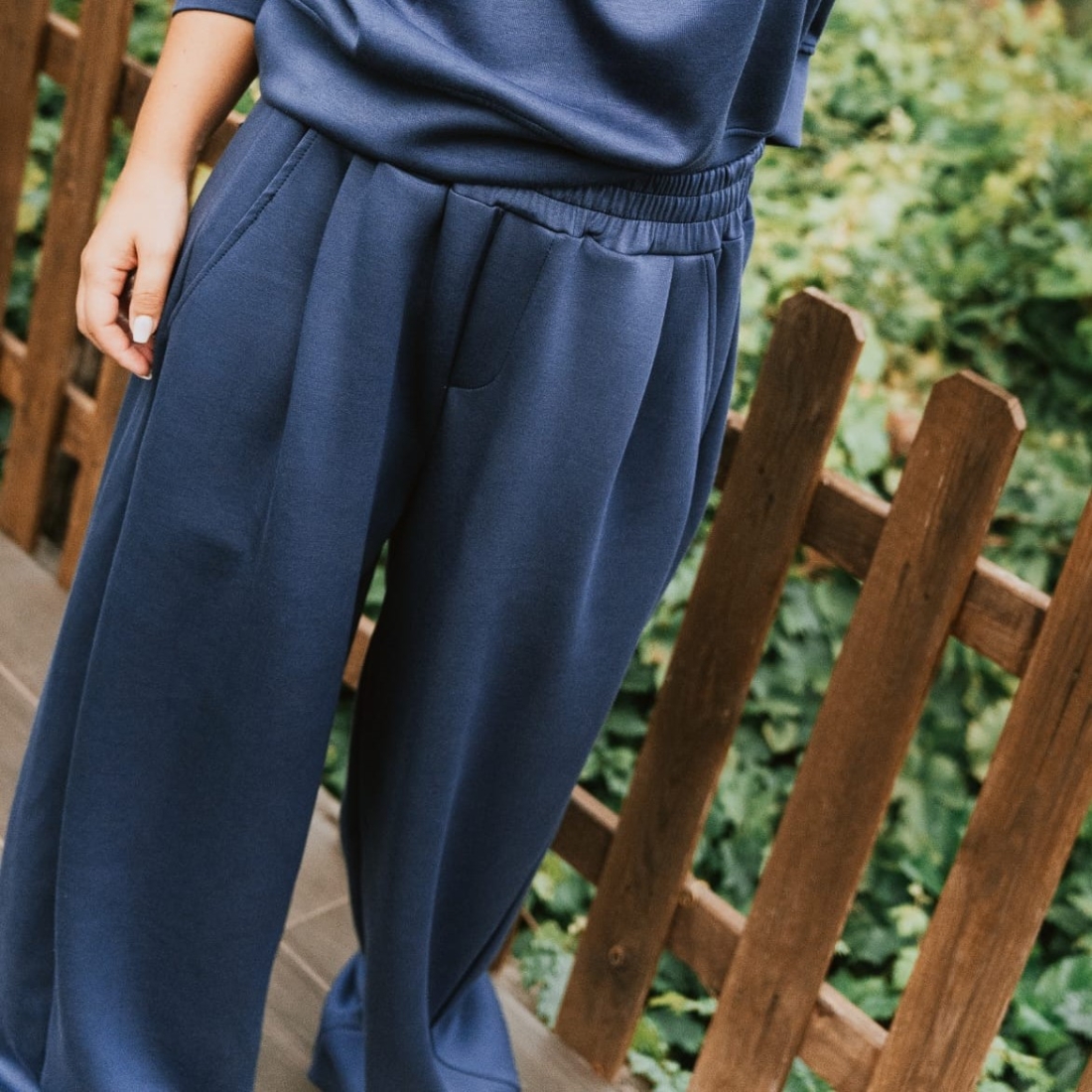 Calça desportiva azul