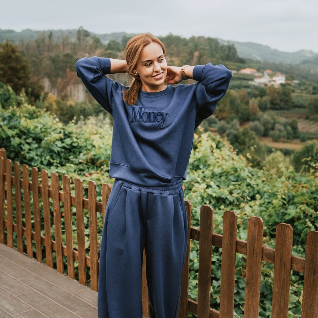 Sweat desportiva azul