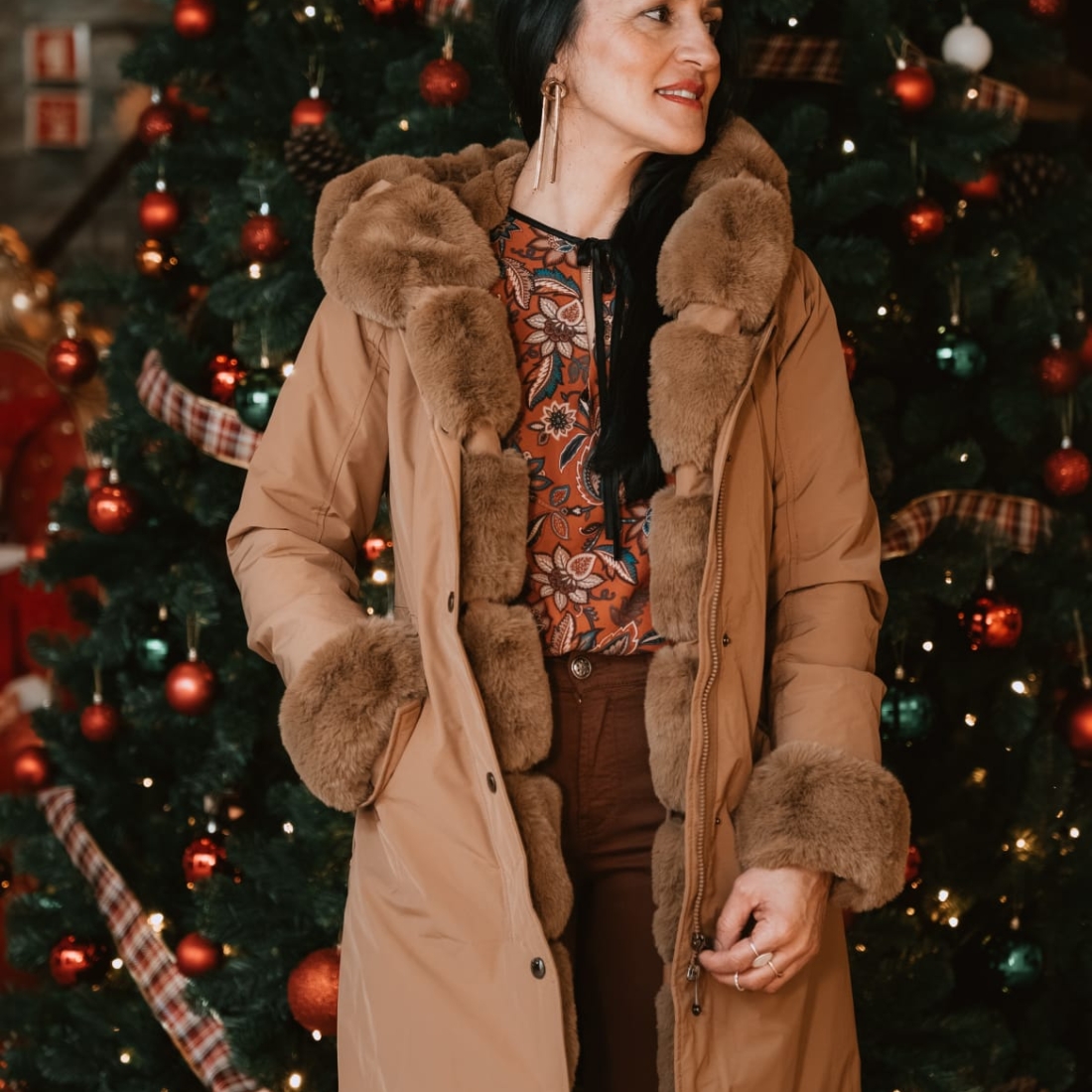 Quispo creme com capuz