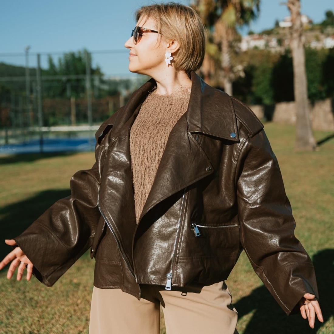 Casaca em ecopele oversize