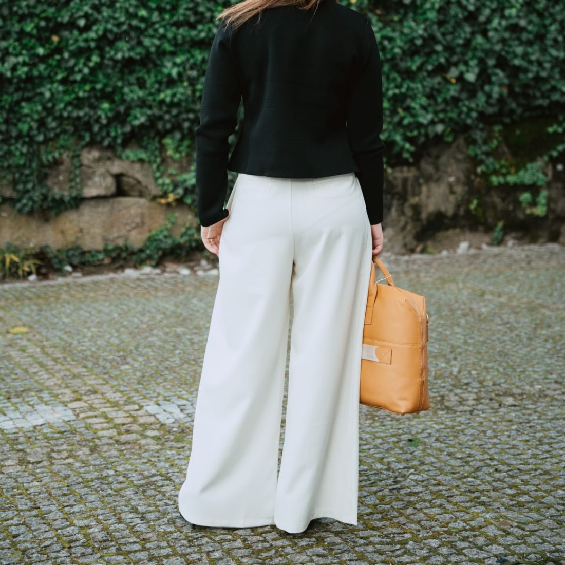 Calça branca ou amarela